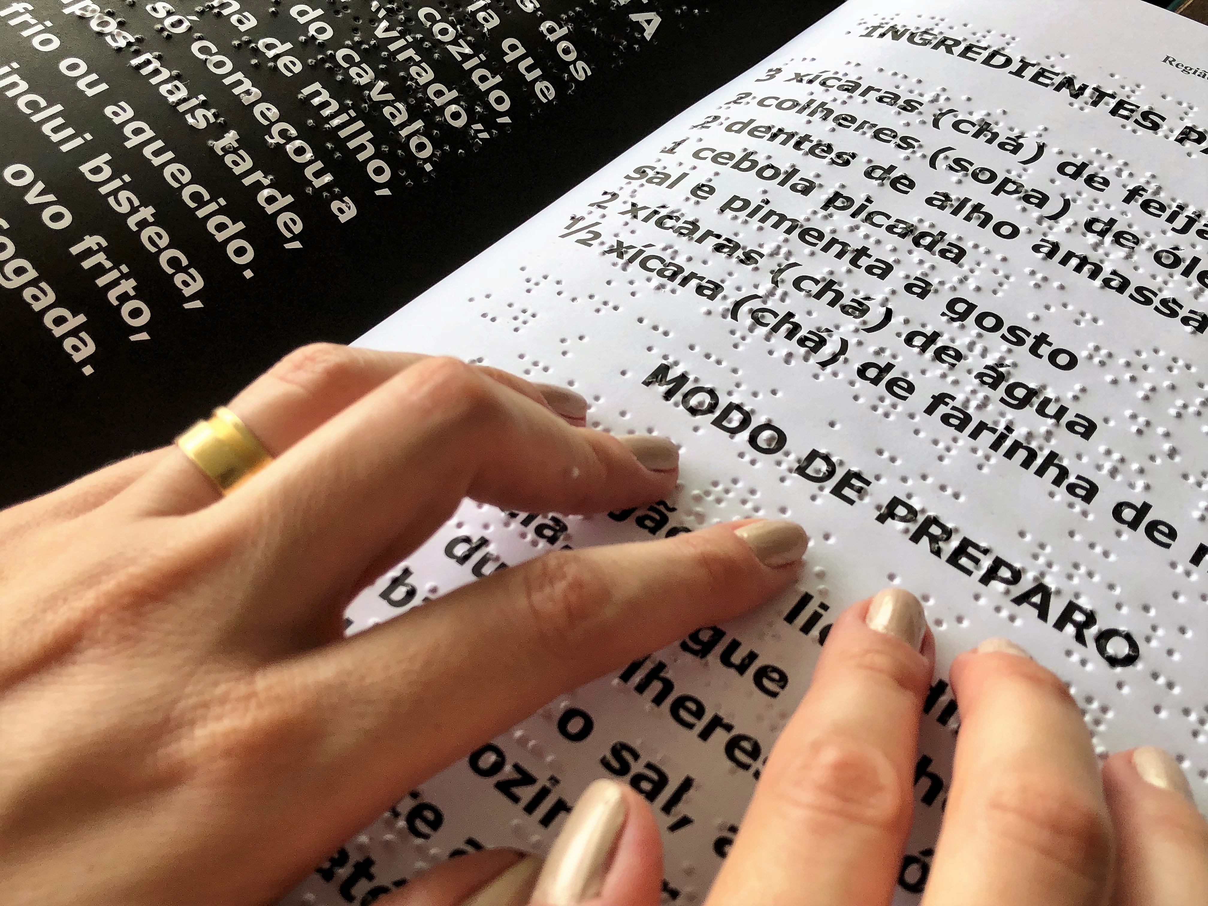 Leitura Braille com Fonte Ampliada | Mãos em Movimento Libras e ...